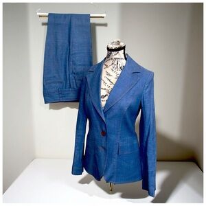 Iris Tailored Blue Two-Piece Suit – Women’s Size 4
